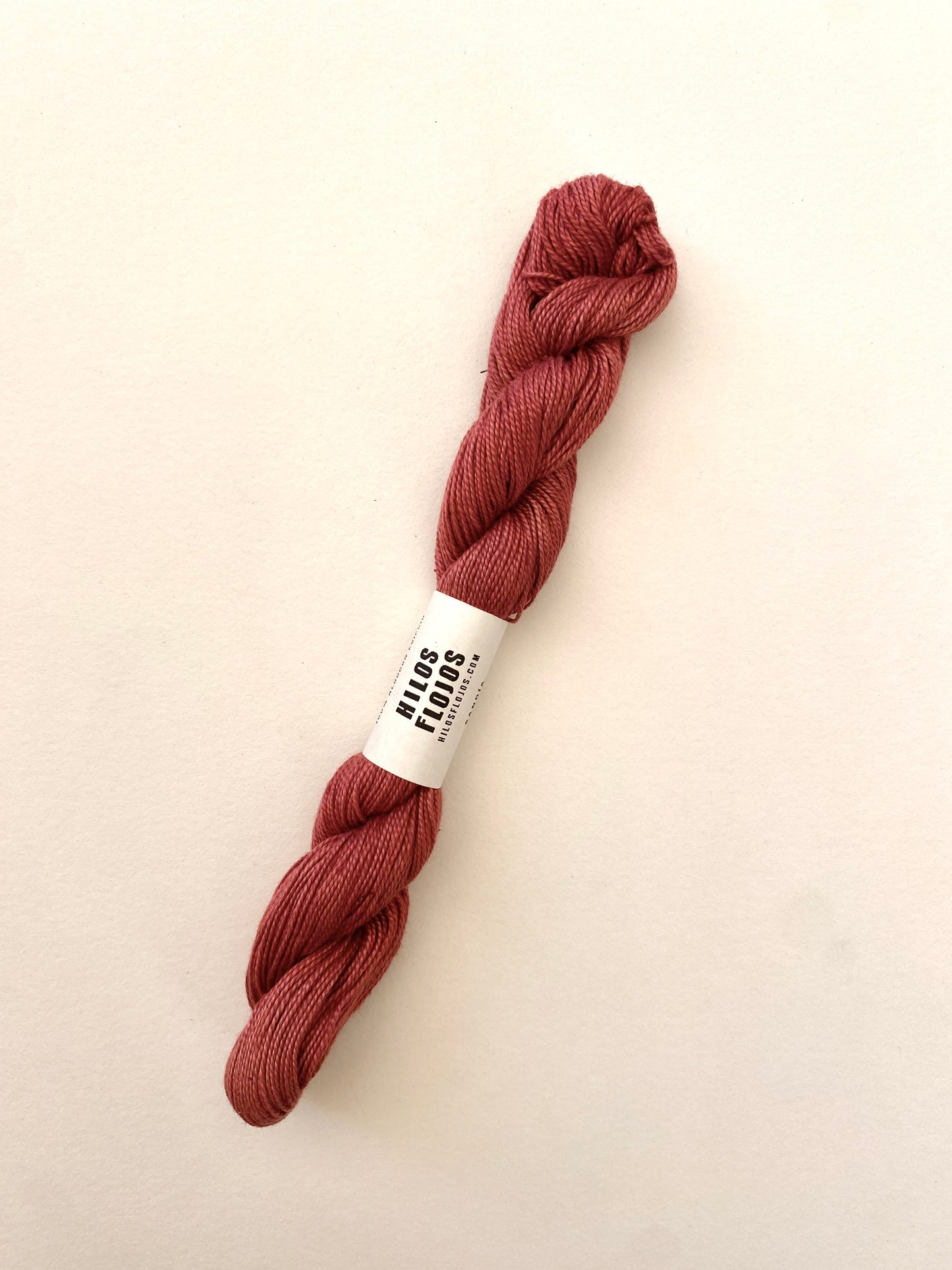 ✨ Hilo Perlé Teñido Naturalmente ✨