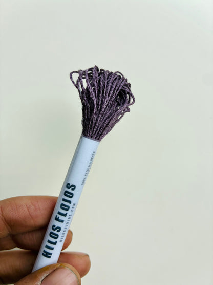 Hilo de Seda Mulberry teñida naturalmente