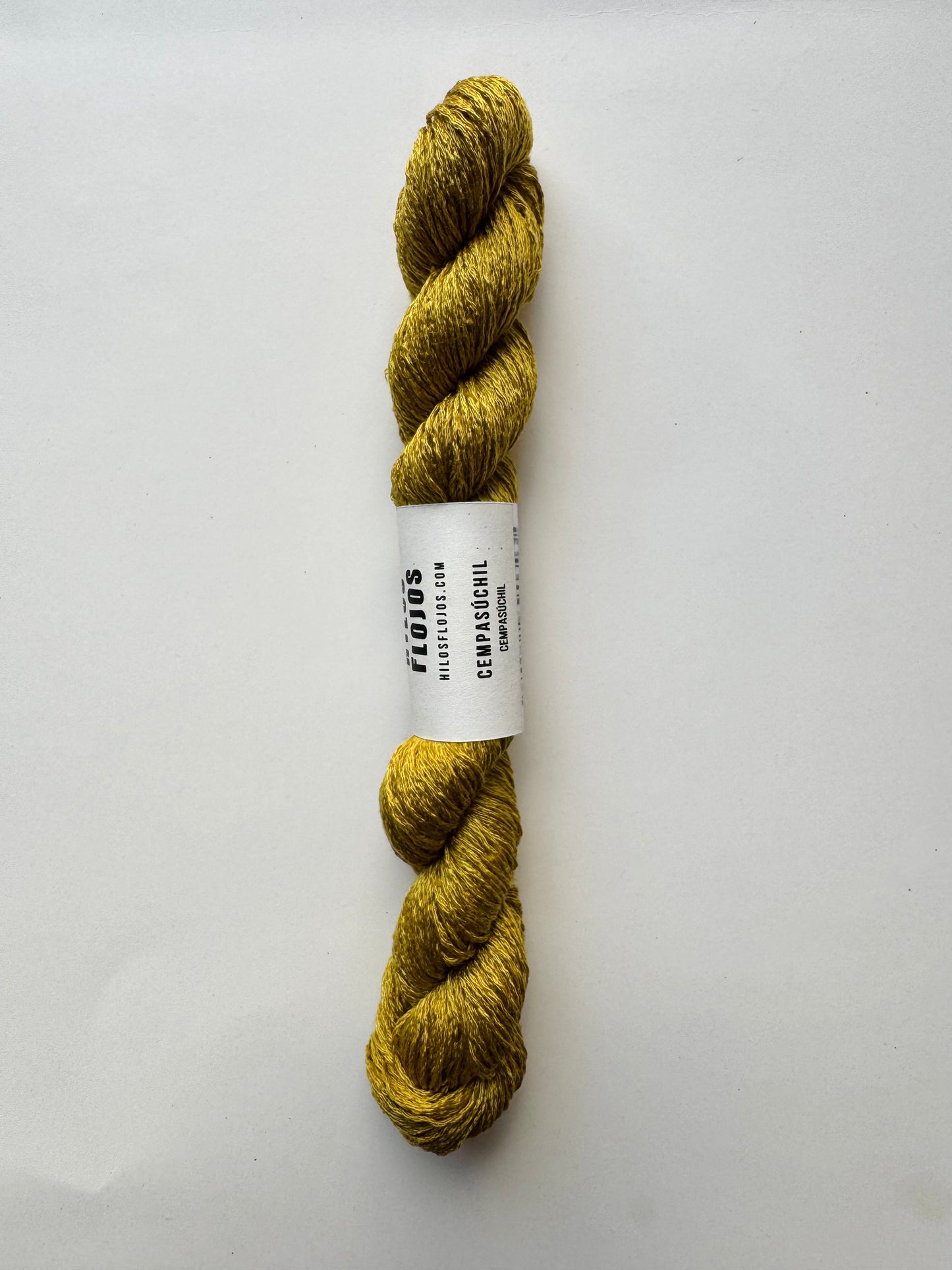 Seda Mulberry 100% — Teñida con tintes naturales