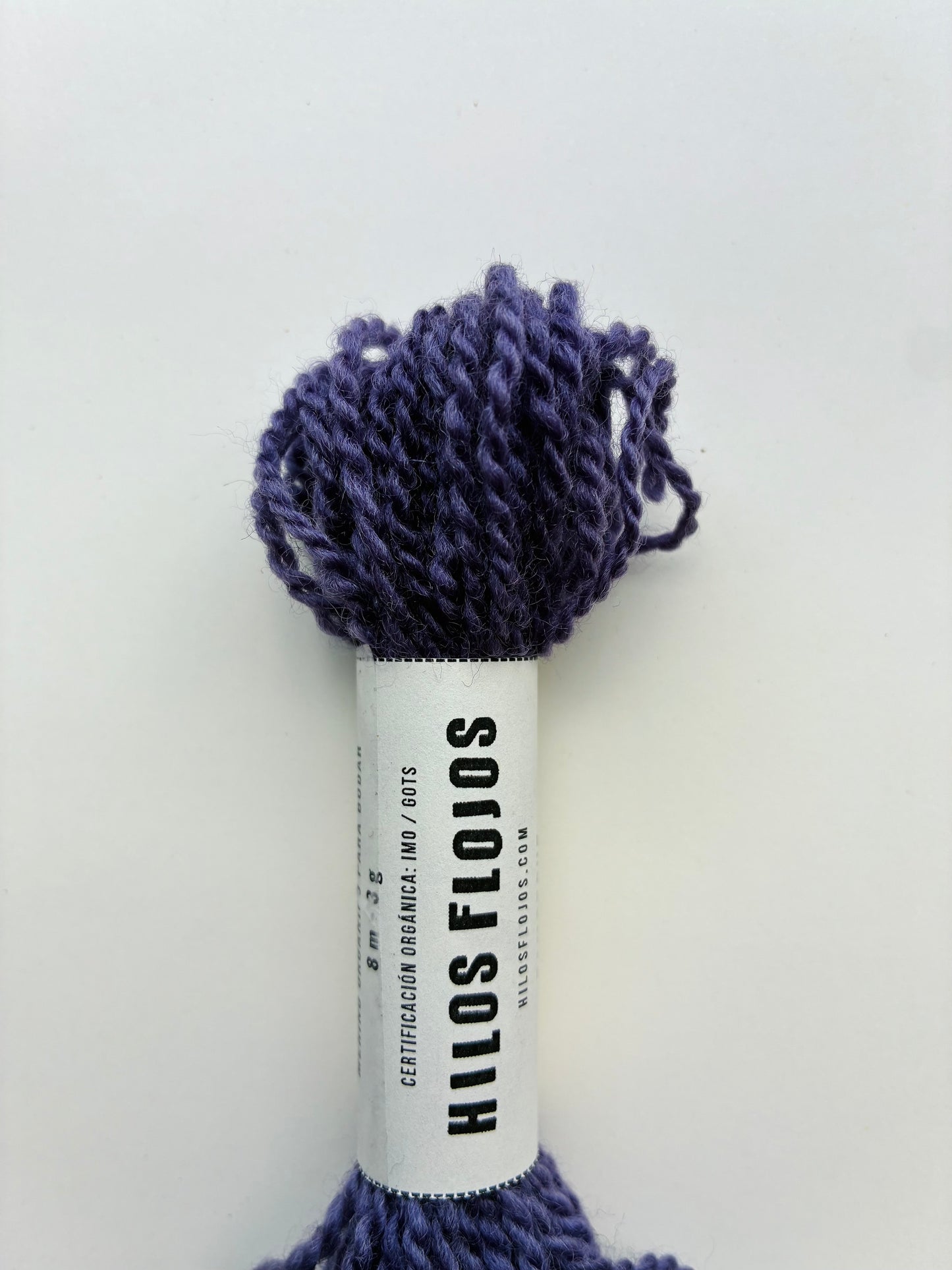 Hilo de lana merino orgánico teñido naturalmente