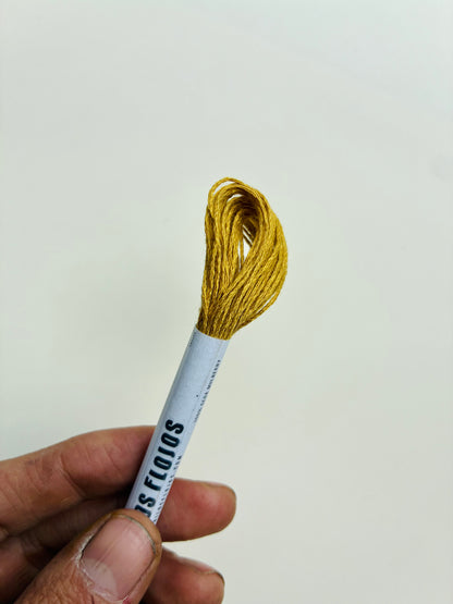 Hilo de Seda Mulberry teñida naturalmente