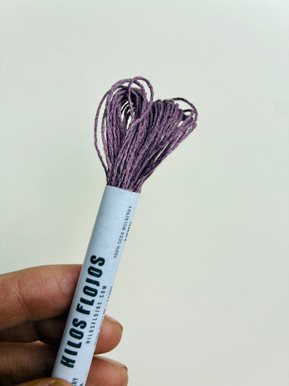 Hilo de Seda Mulberry teñida naturalmente