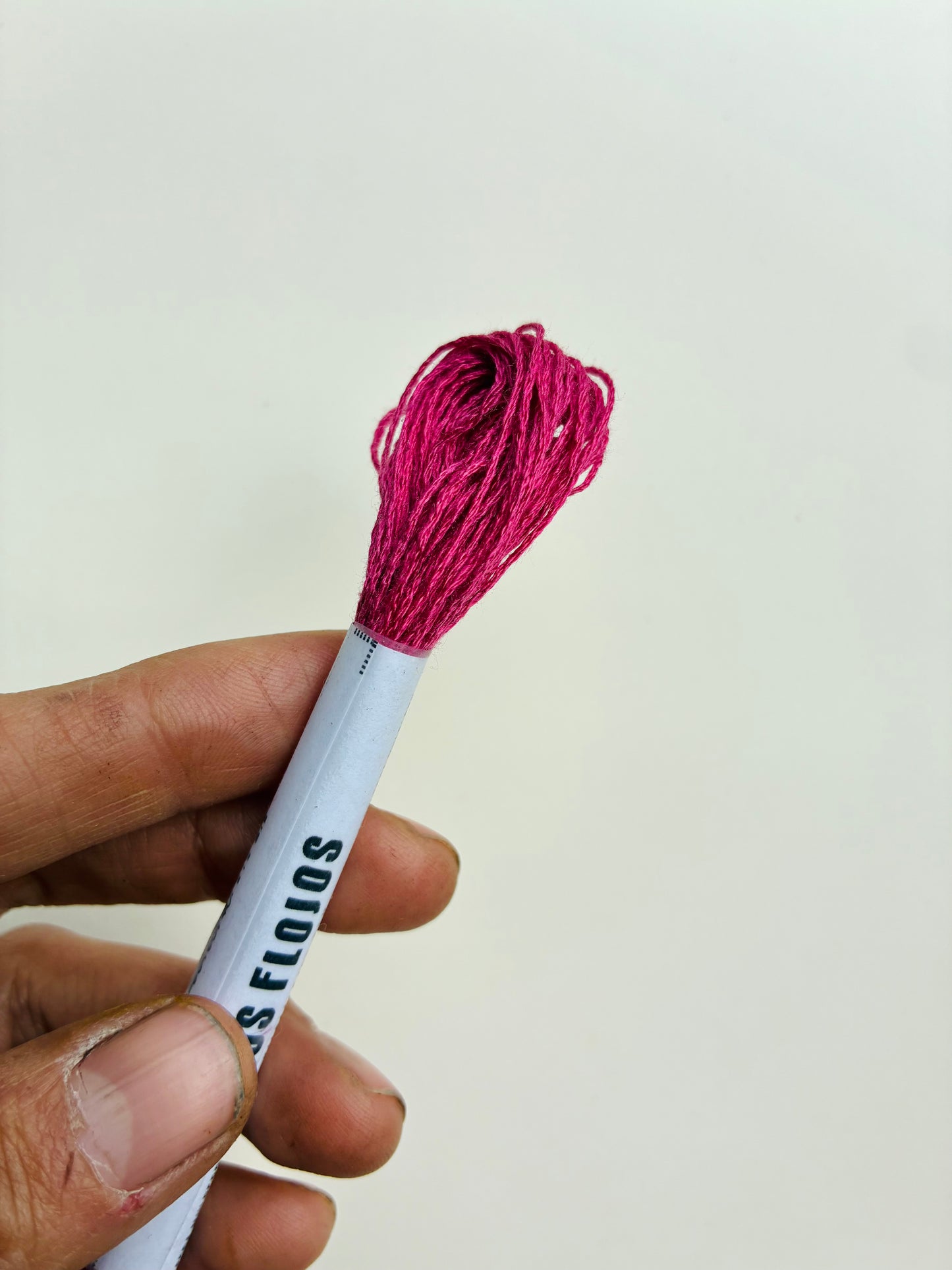 Hilo de Seda Mulberry teñida naturalmente